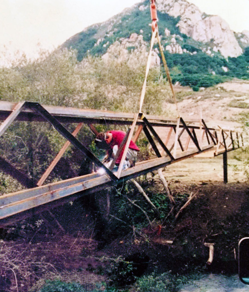 SLOFAB | Water Supply Line Creek Crossing